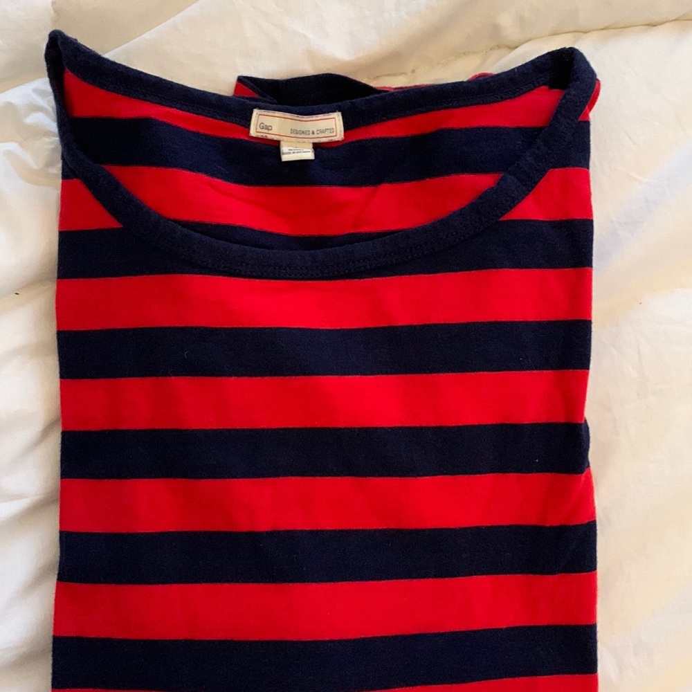 Gap long sleeve